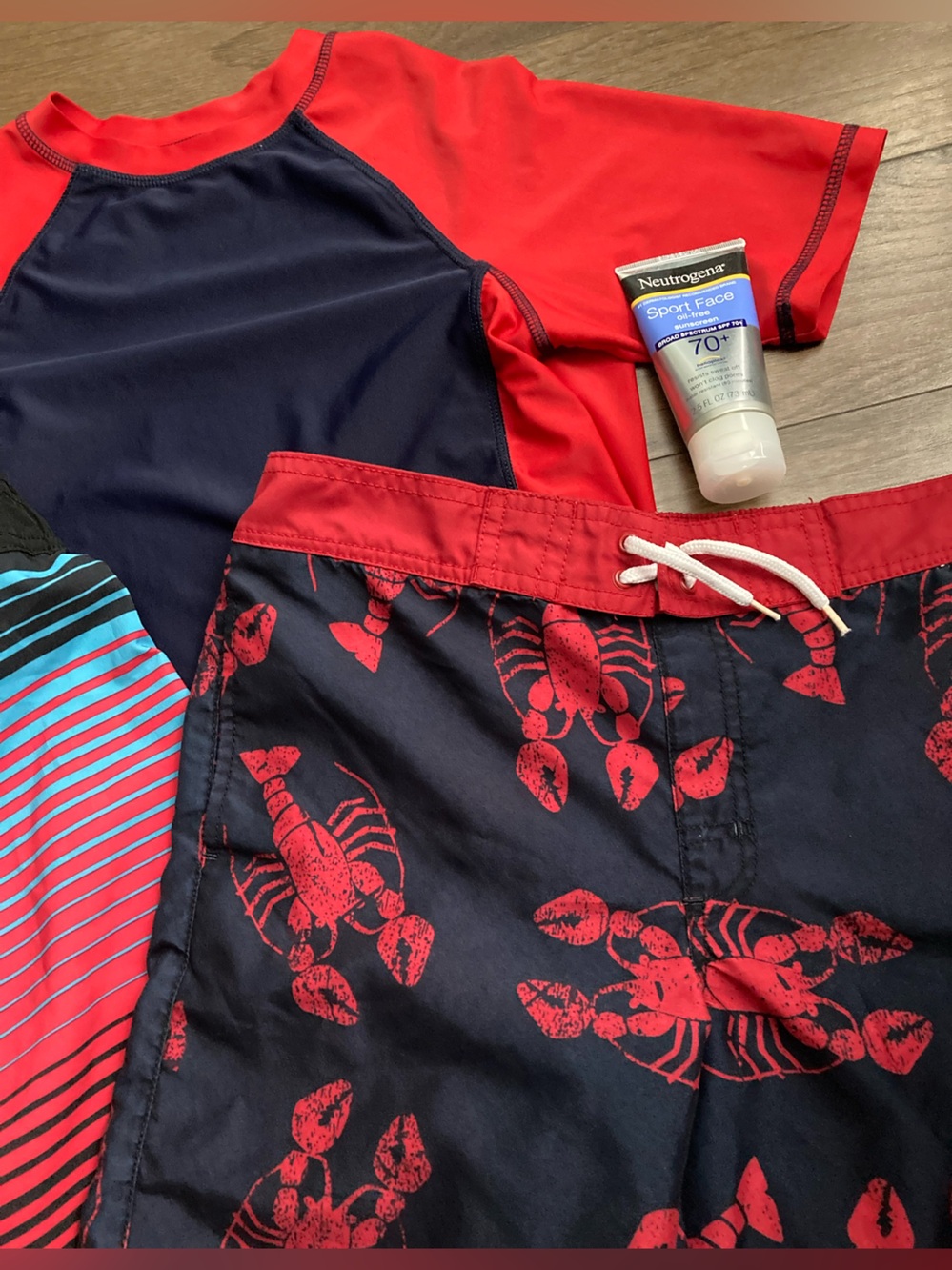 SET Board Shorts & Rash Guard Swim Trunks + RashGuard Size 10-12 Swimsuit - Picture 3 of 7